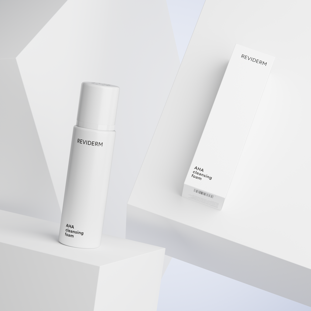AHA Cleansing Foam / Mousse nettoyante AHA